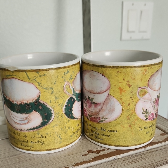 Sakura Yellow and Green Floral Mugs - Picture 5 of 8